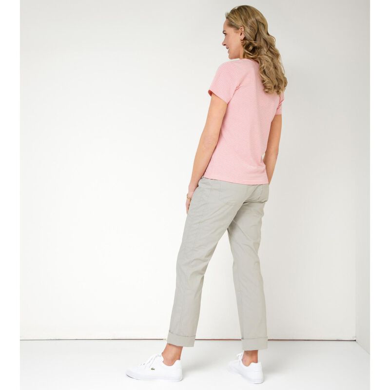 B Essentials Short Sleeve Tee image number 19